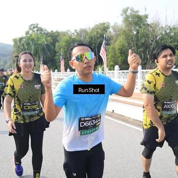 Runner Photo 6928492