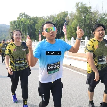 Runner Photo 6928494
