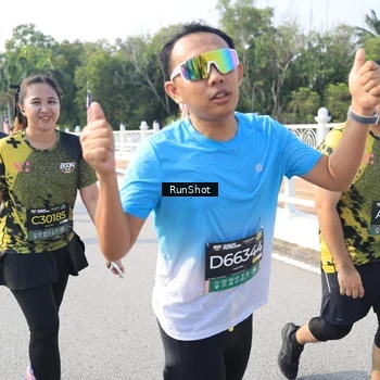 Runner Photo 6928496