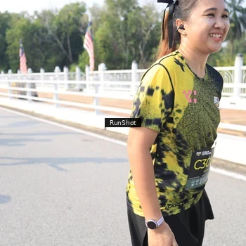 Runner Photo 6928503
