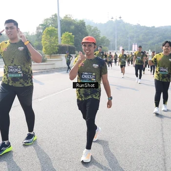 Runner Photo 6928526