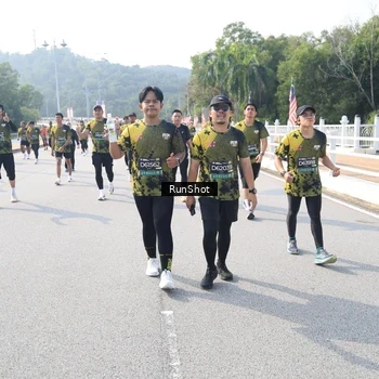 Runner Photo 6928528