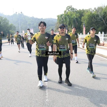 Runner Photo 6928530