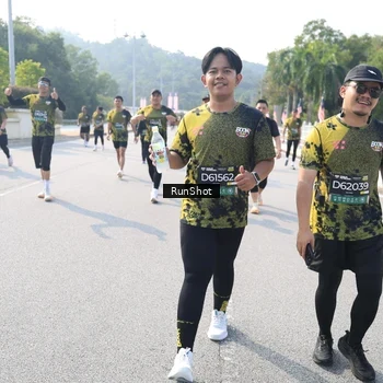 Runner Photo 6928546