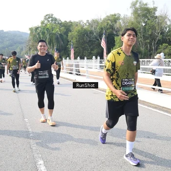Runner Photo 6928554