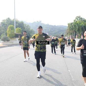 Runner Photo 6928556