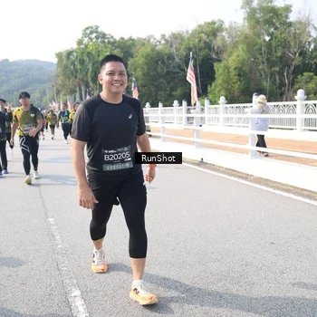 Runner Photo 6928558