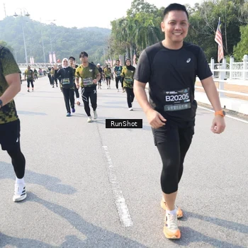 Runner Photo 6928563
