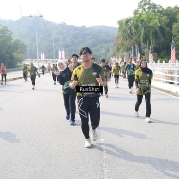 Runner Photo 6928569