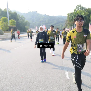 Runner Photo 6928591