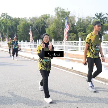 Runner Photo 6928595