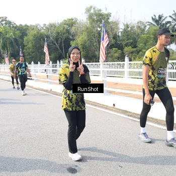 Runner Photo 6928597