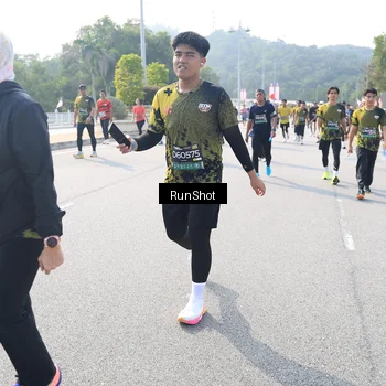 Runner Photo 6928602