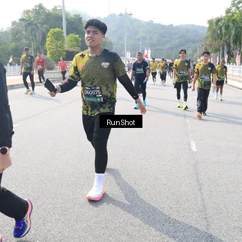 Runner Photo 6928604