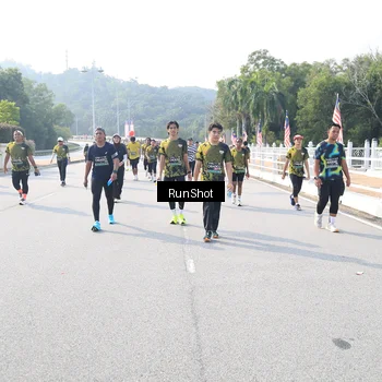 Runner Photo 6928609