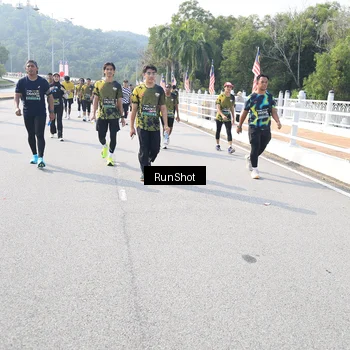 Runner Photo 6928611
