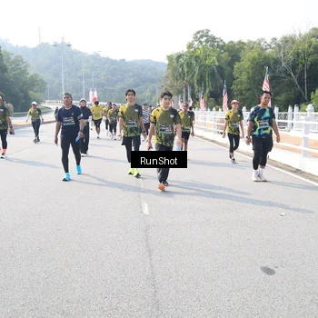 Runner Photo 6928614