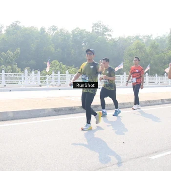 Runner Photo 6928630