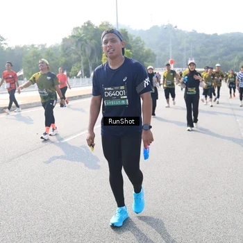 Runner Photo 6928650