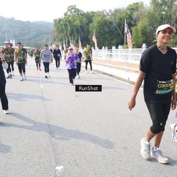 Runner Photo 6928660