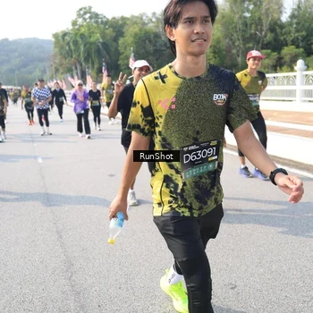 Runner Photo 6928661