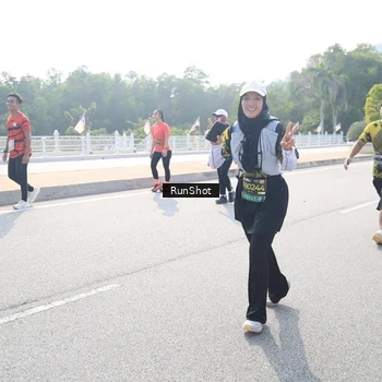 Runner Photo 6928671