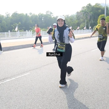 Runner Photo 6928673