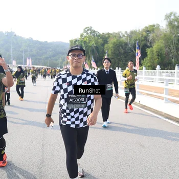 Runner Photo 6928713