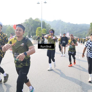 Runner Photo 6928715