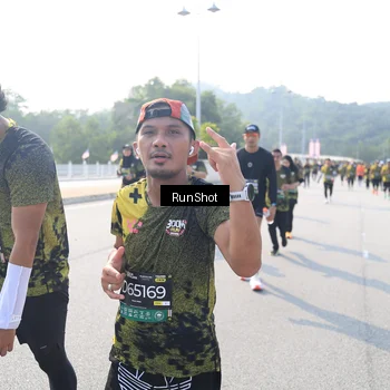 Runner Photo 6928719