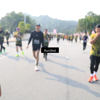 Runner Photo 6928720
