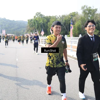 Runner Photo 6928728