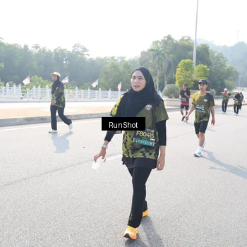 Runner Photo 6928742
