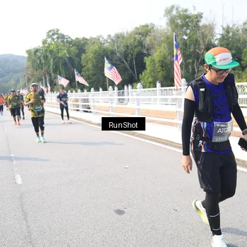 Runner Photo 6928751