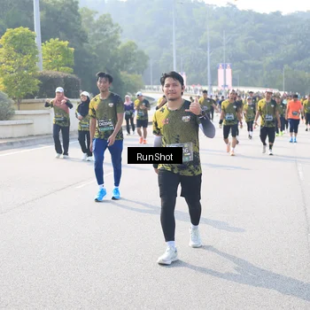Runner Photo 6928760