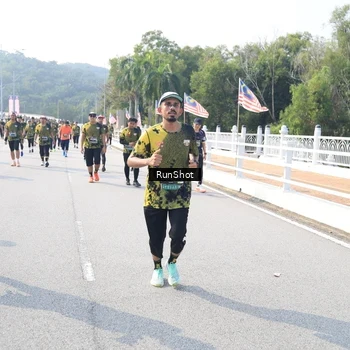Runner Photo 6928764