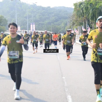 Runner Photo 6928765