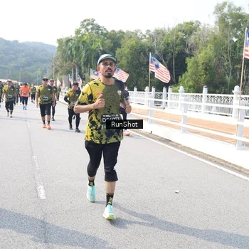 Runner Photo 6928767
