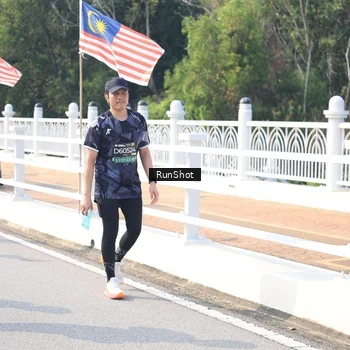 Runner Photo 6928787