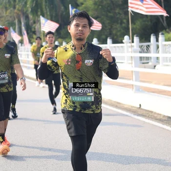 Runner Photo 6928788