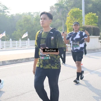 Runner Photo 6928802