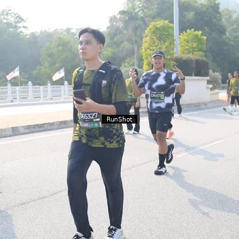 Runner Photo 6928803