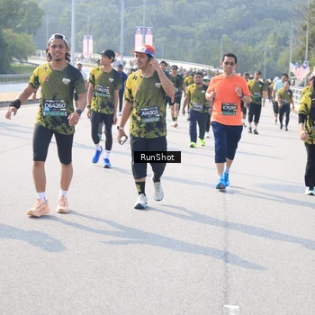 Runner Photo 6928819