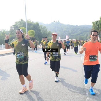 Runner Photo 6928822