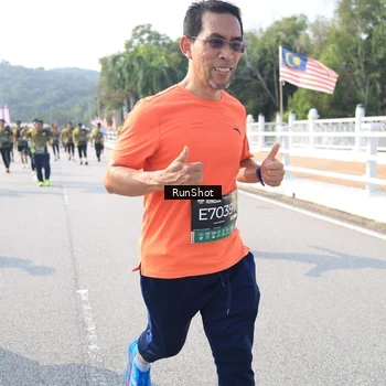 Runner Photo 6928826