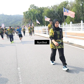 Runner Photo 6928835