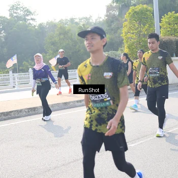 Runner Photo 6928839