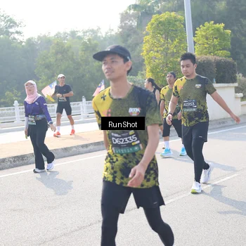 Runner Photo 6928843
