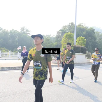 Runner Photo 6928845