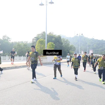 Runner Photo 6928846